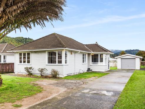 10 Nelson Crescent, Wainuiomata