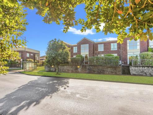 17 Tephra Boulevard, Stonefields