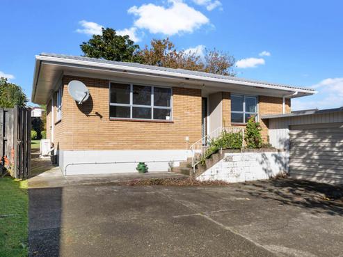 2/37 Ashdown Place, Pahurehure