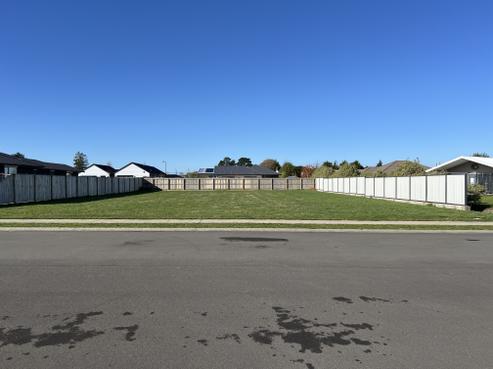 10 Endelave Way, Carterton