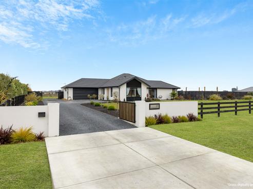 61 Verdeco Boulevard, Lincoln