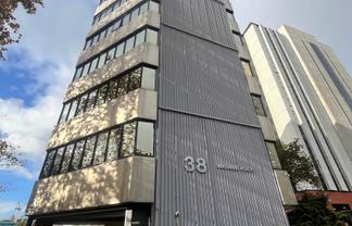 TRADITIONAL OFFICE IDEAL FOR A LAW FIRM
