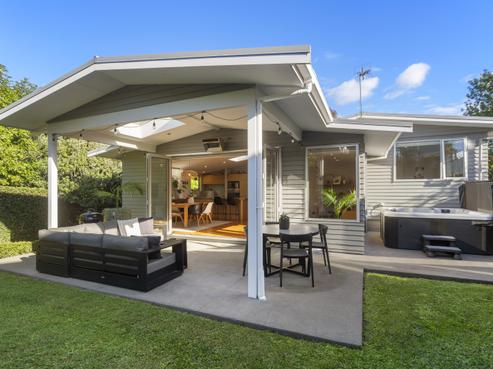 2A Grove Road, Narrow Neck