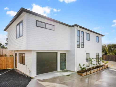 49A Royal View Road, Te Atatu South