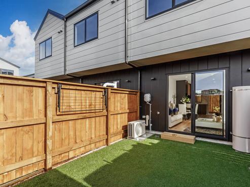 26E Enderby Drive, Te Atatu Peninsula