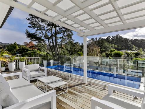 14 Landing Road, Titirangi