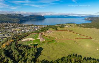 00 The Terraces, Kinloch