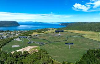00 The Terraces, Kinloch