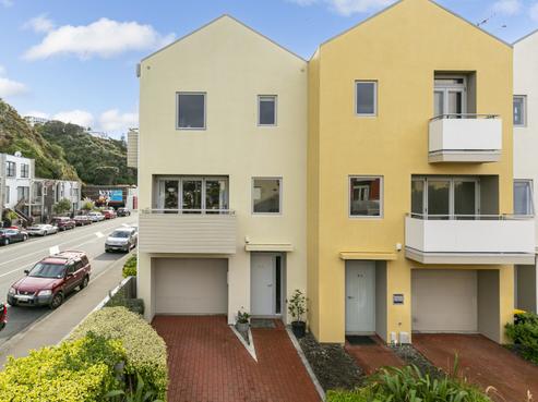 83/305 Evans Bay Parade, Hataitai