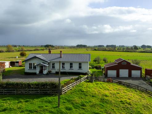 6942 State Highway 2, Paeroa