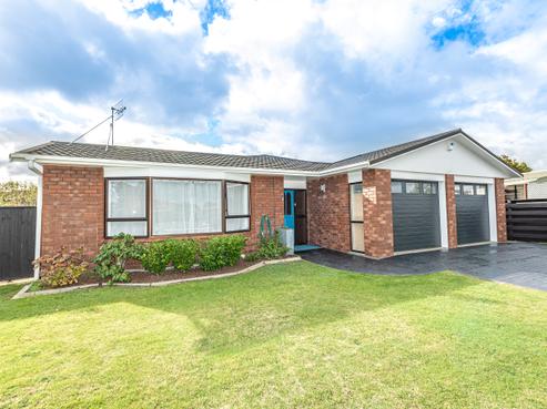 3 Warwick Place, Springvale