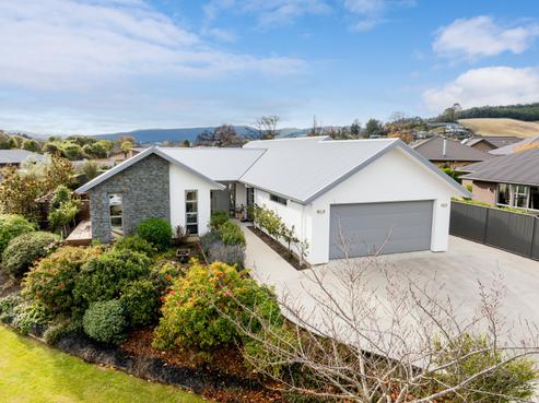 9 Calluna Crescent, Mosgiel