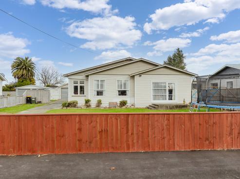 37 Tui Street, Pahiatua