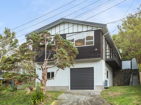 137 Awarua Street, Ngaio
