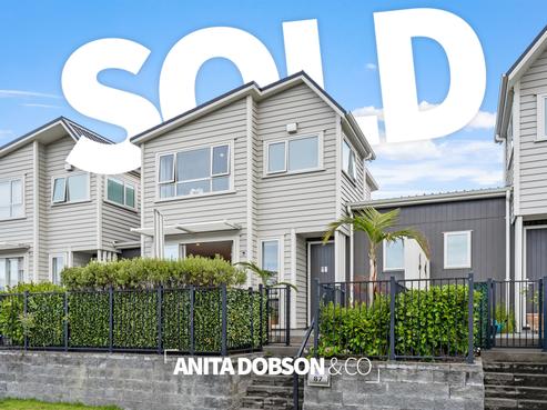 87 Karepiro Drive, Stanmore Bay