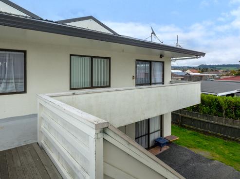 8/44 Malfroy Road, Victoria