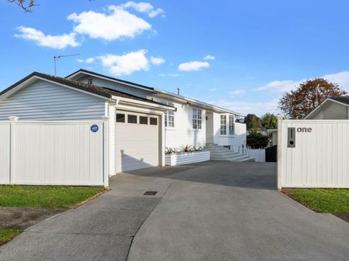 1 Micawber Place, Mellons Bay