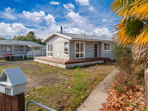 197 Te Rangitautahanga Road, Turangi