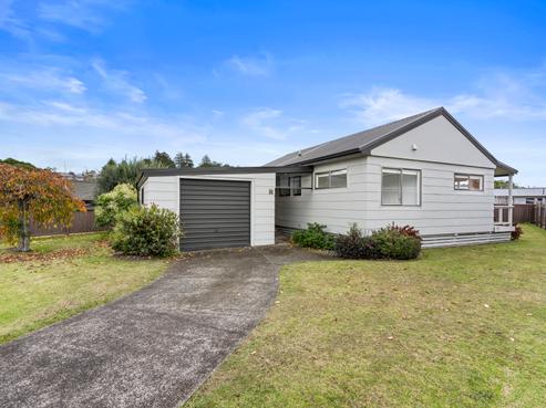 103 The Drive, Whangamata