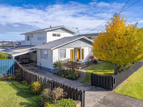 95 Lincoln Road, Springvale
