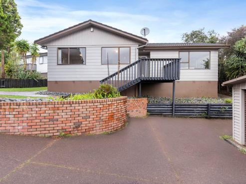 19 Rotoma Rise, Clover Park