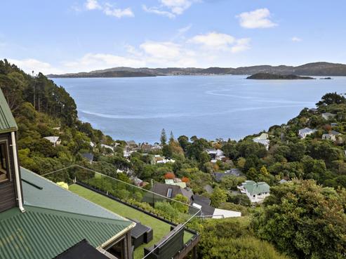 14 Latham Road, York Bay