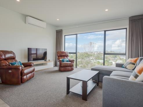 11 Barchan Rise, Mangawhai Heads
