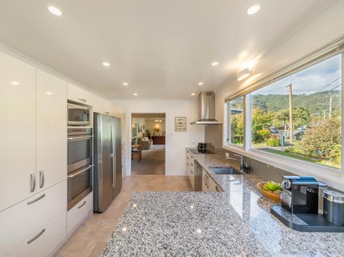 3 Tawhai Street, Stokes Valley