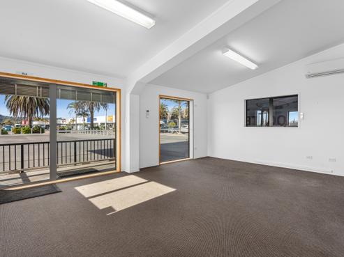 2 Phoenix Drive, Coastlands