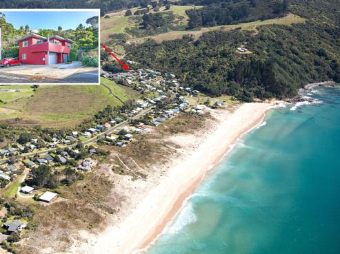 54 Ocean Beach Road, Tairua