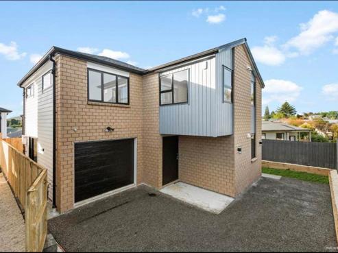 28A Hooper Avenue, Pukekohe