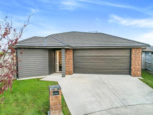 17 Charlotte Crescent, Dinsdale