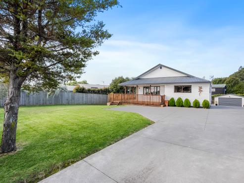 19 Shelly Bay Road, Beachlands