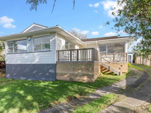 15 Karo Place, Glendene