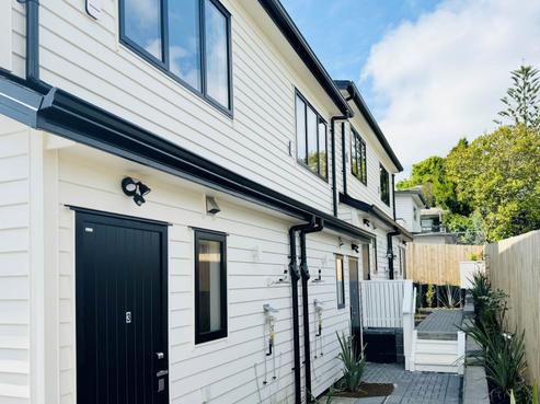 5/2 Chapman Road, Te Atatu Peninsula