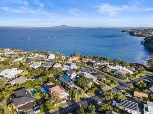 15 Gulf View Road, Murrays Bay