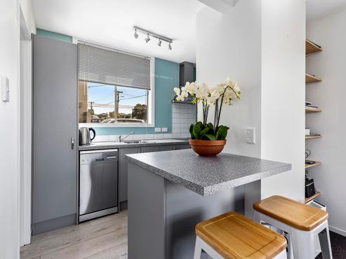 9/76 Freyberg Street, Lyall Bay