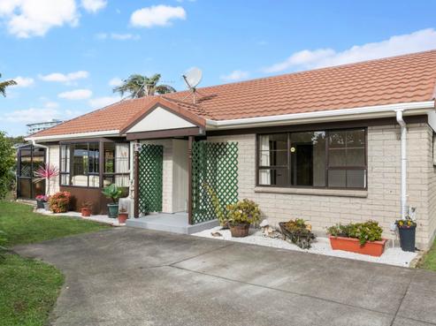 4/66 Florence Avenue, Orewa