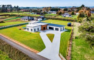 66D Flint Road West, Stratford