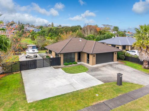 381 Gleneagles Drive, Te Awamutu
