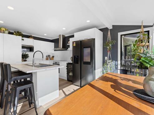 7 Waterloo Place, Westown