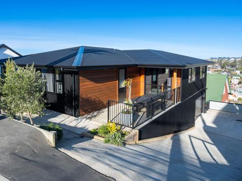 15 Henderson Street, Mornington