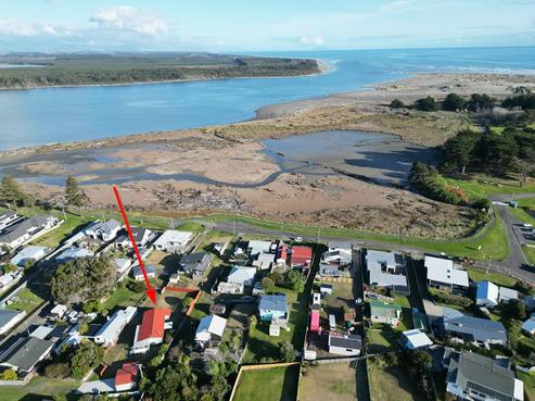 24 Hall Place, Foxton Beach