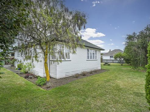 731 Ngaio Street, Mahora