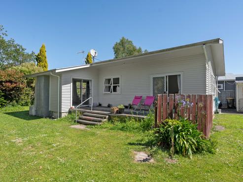 5 Yule Grove, Greytown