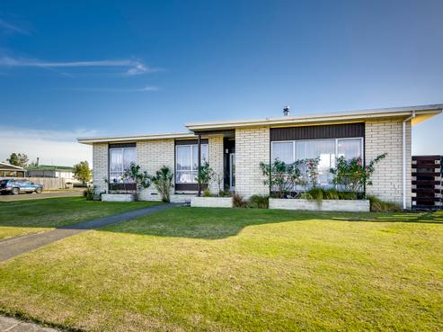 4 Lyttelton Crescent, Tamatea