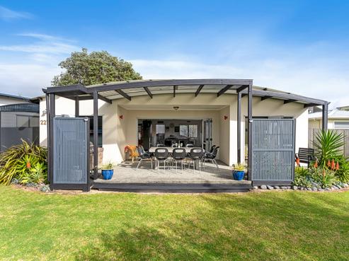 227B Ocean Road, Whangamata