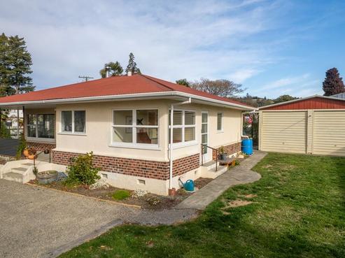 107 Whitby Road, Wakefield
