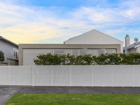 90 Walker Road, Point Chevalier