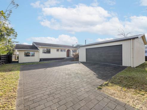 13 Macdonell Street, Hilltop
